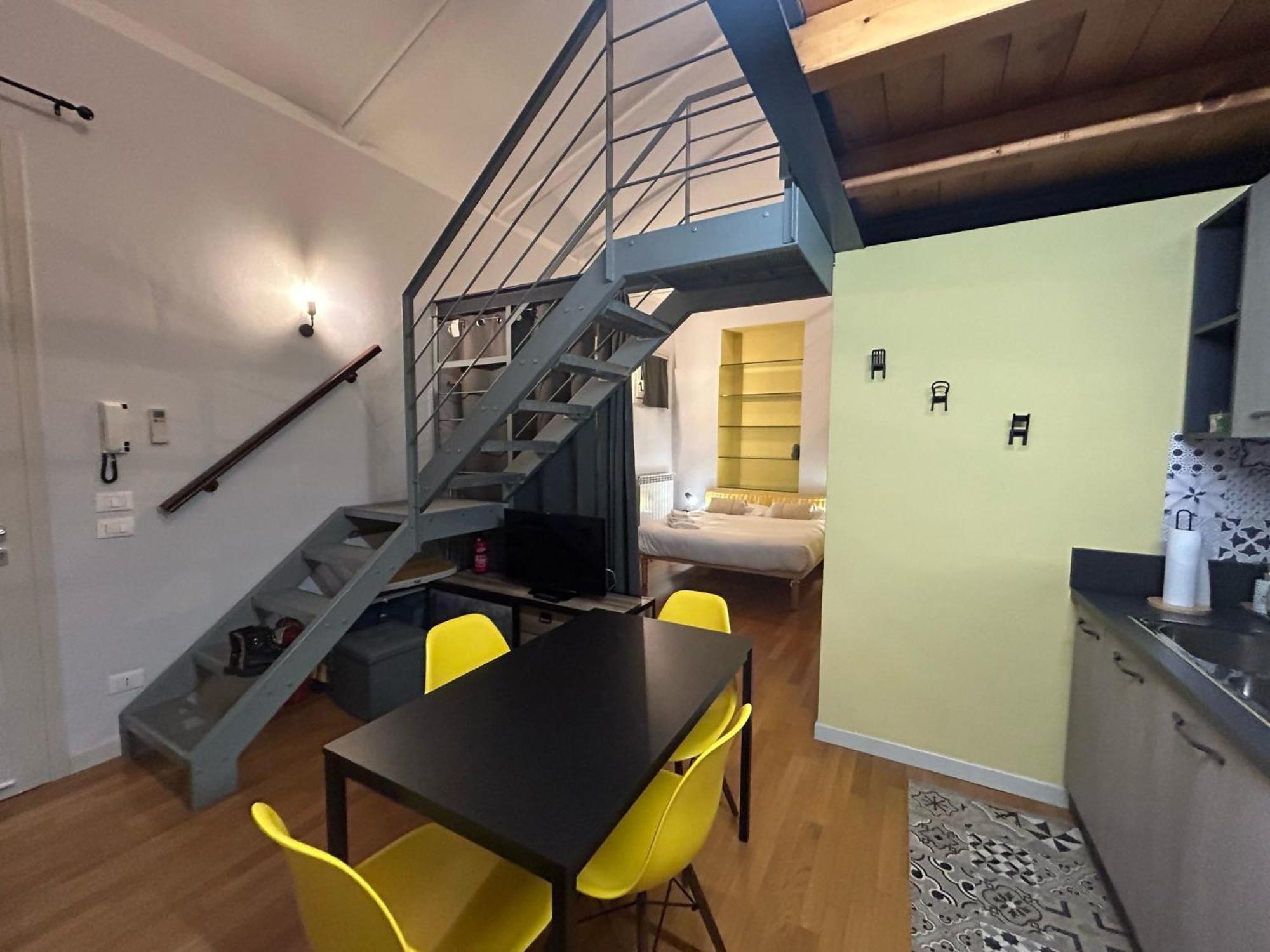 3T House Casa Vacanze Cremona Exteriör bild